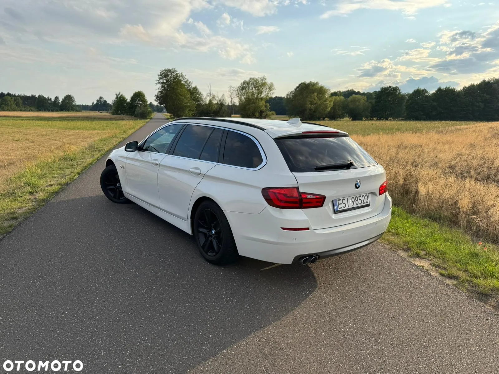 BMW Seria 5 520d Touring - 3