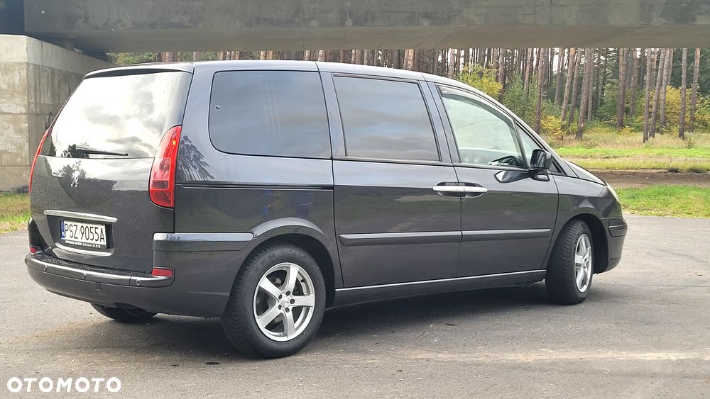 Peugeot 807 HDi 135 Family - 6