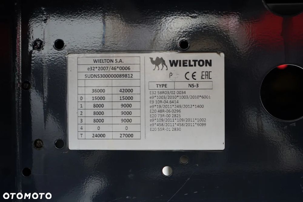 Wielton / FIRANKA / STANDARD / OŚ PODNOSZONA / PLANDEKA ZBROJONA - 23