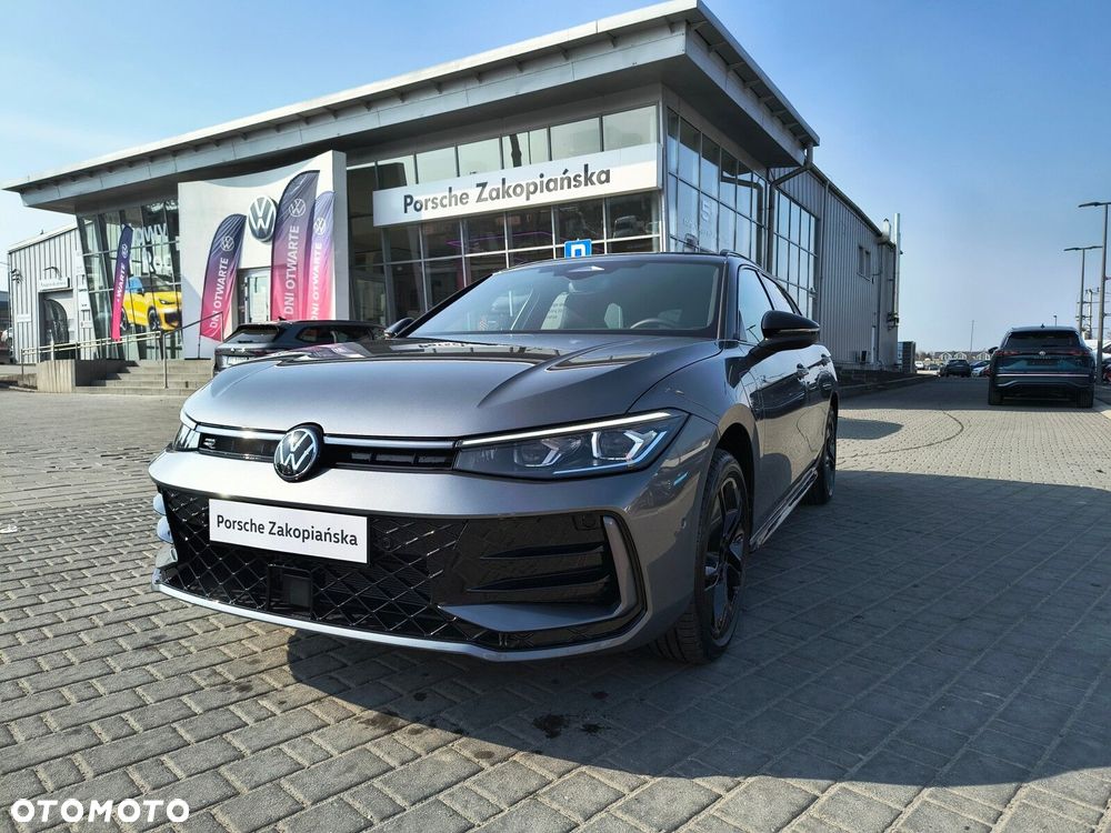 Volkswagen Passat - 2