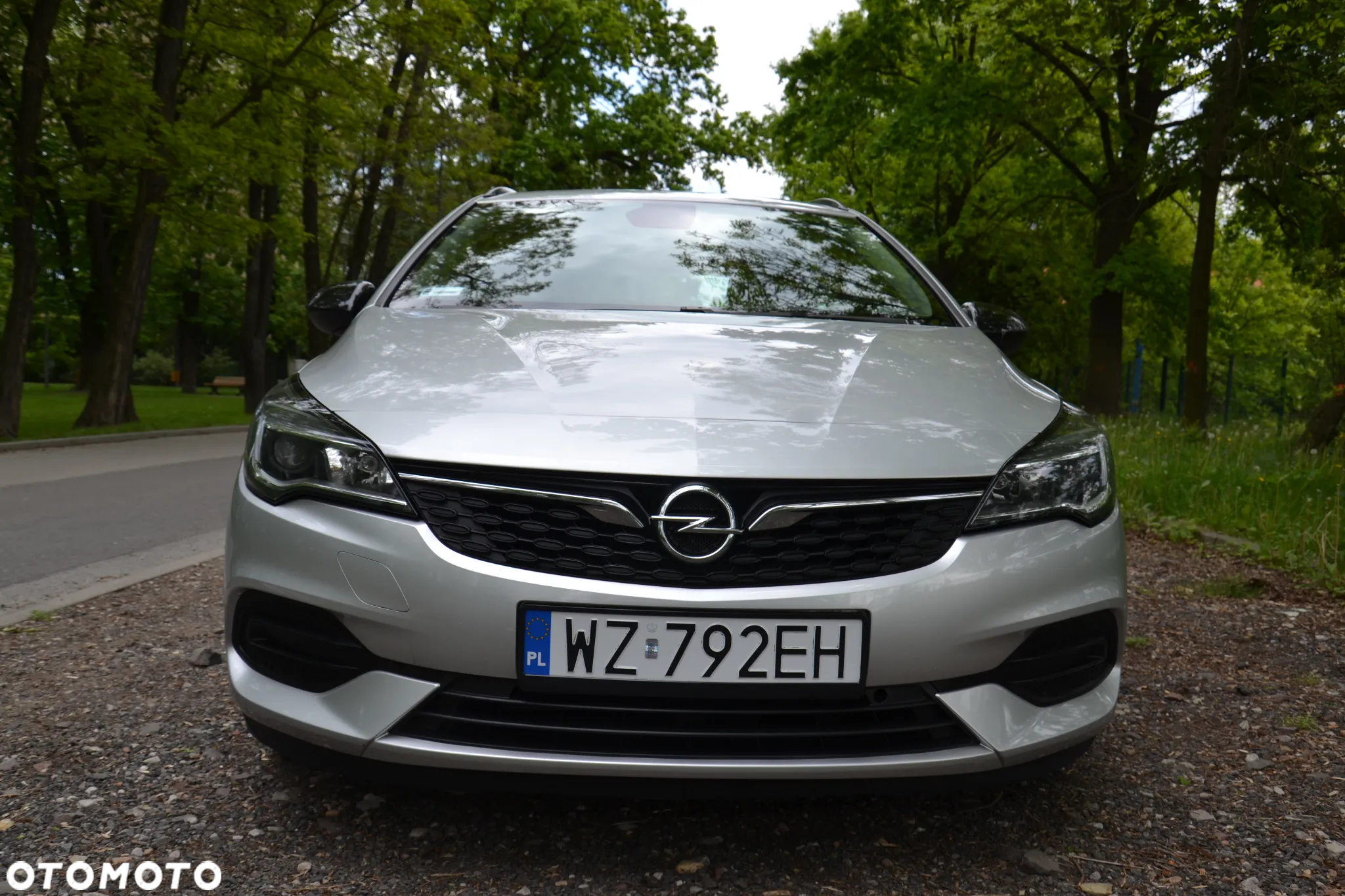Opel Astra V 1.2 T Edition S&S - 8