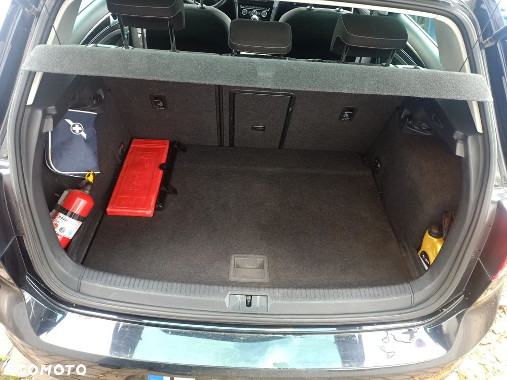 Volkswagen Golf 1.4 TSI BMT Highline - 21