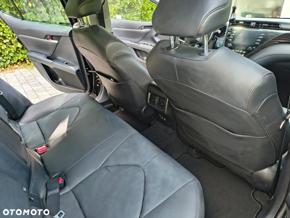 Toyota Camry 2.5 Hybrid Executive CVT - 5