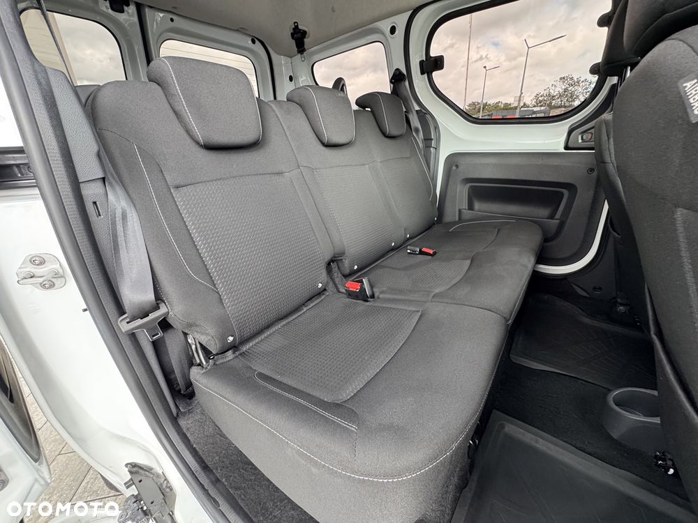 Dacia Dokker 1.5 Blue dCi Laureate - 13