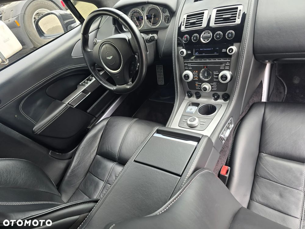 Aston Martin Rapide Luxe Touchtronic II - 23
