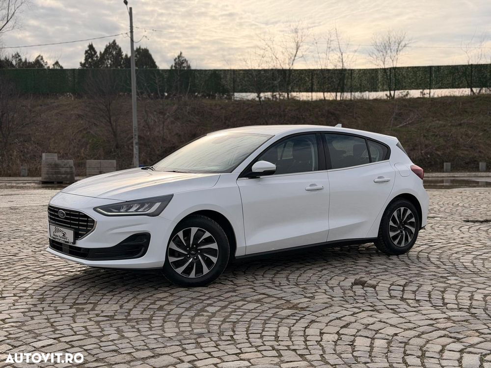 Ford Focus 1.0 EcoBoost MHEV Titanium X - 2