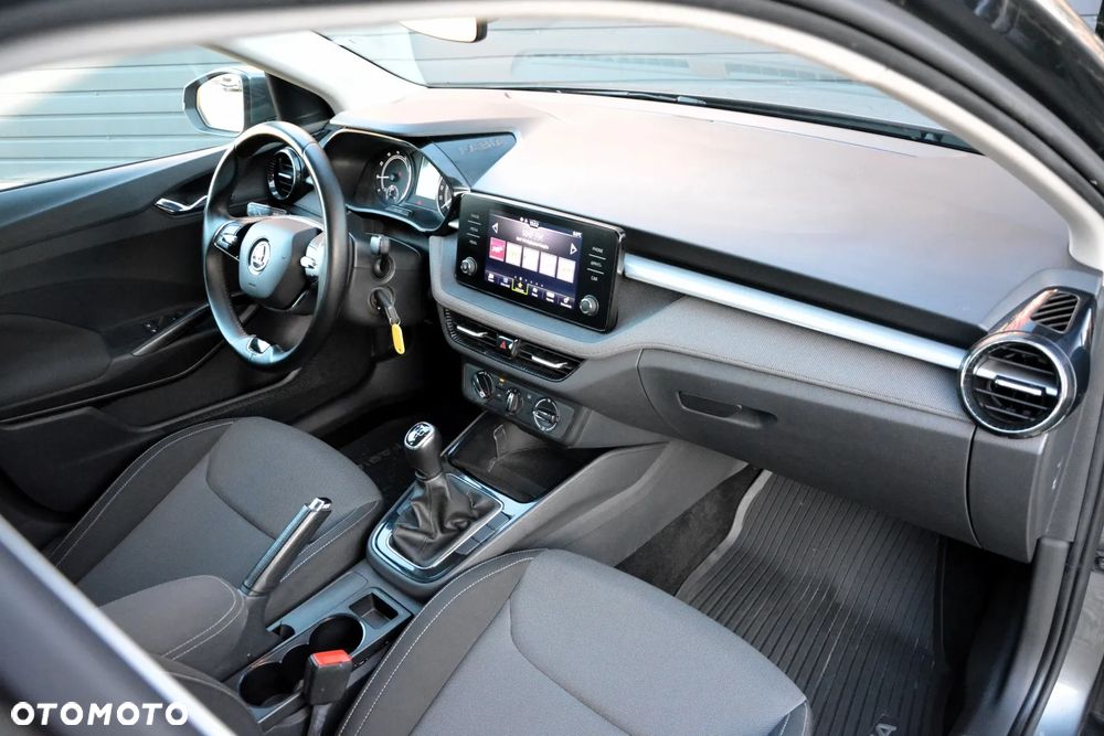 Skoda Fabia 1.0 Ambition - 14