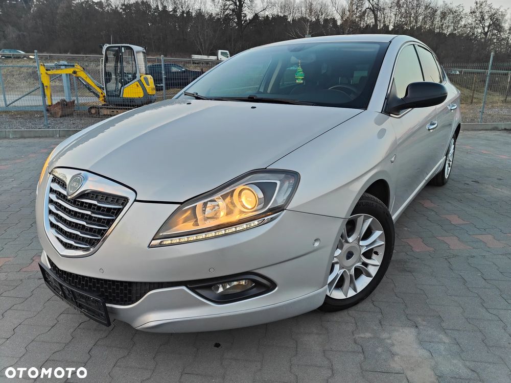 Lancia Delta 1.6 MJ Silver - 1