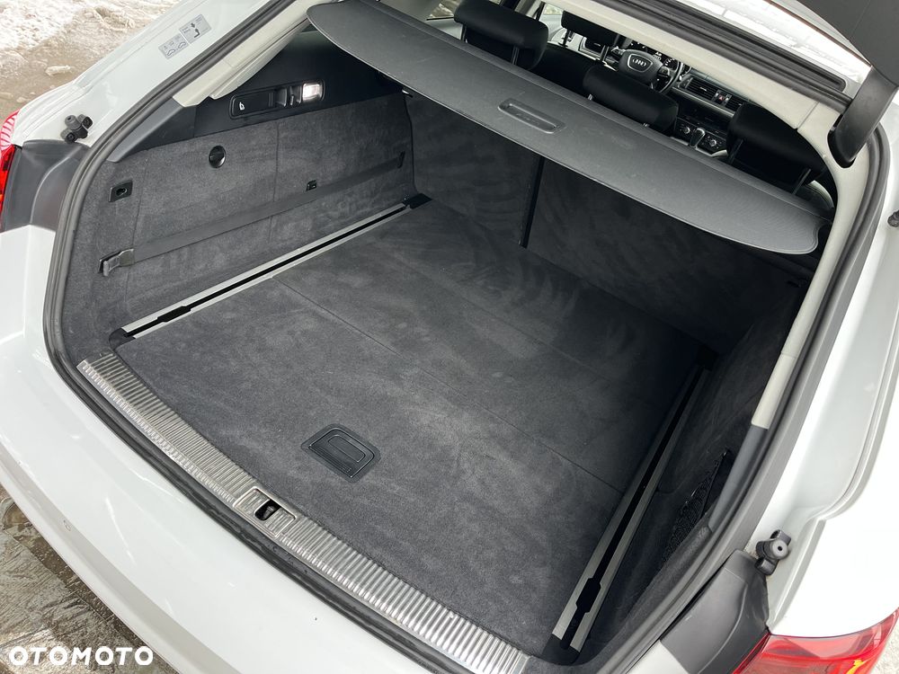 Audi A6 Avant 2.0 TDI Ultra S tronic - 29