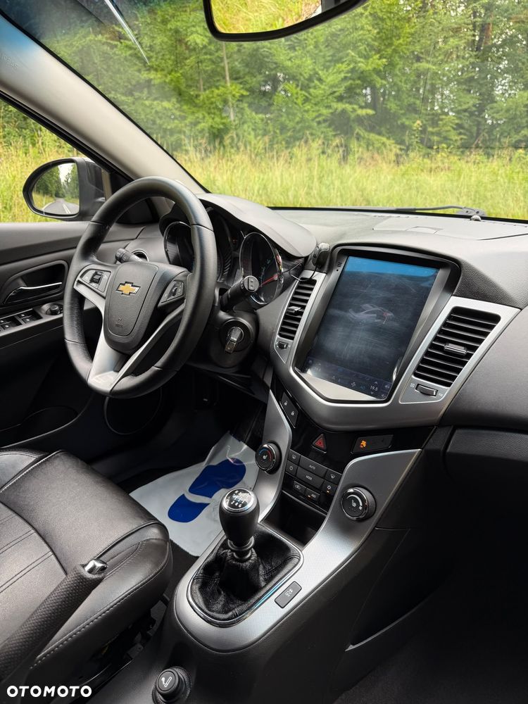 Chevrolet Cruze 2.0TD LTZ+ - 32