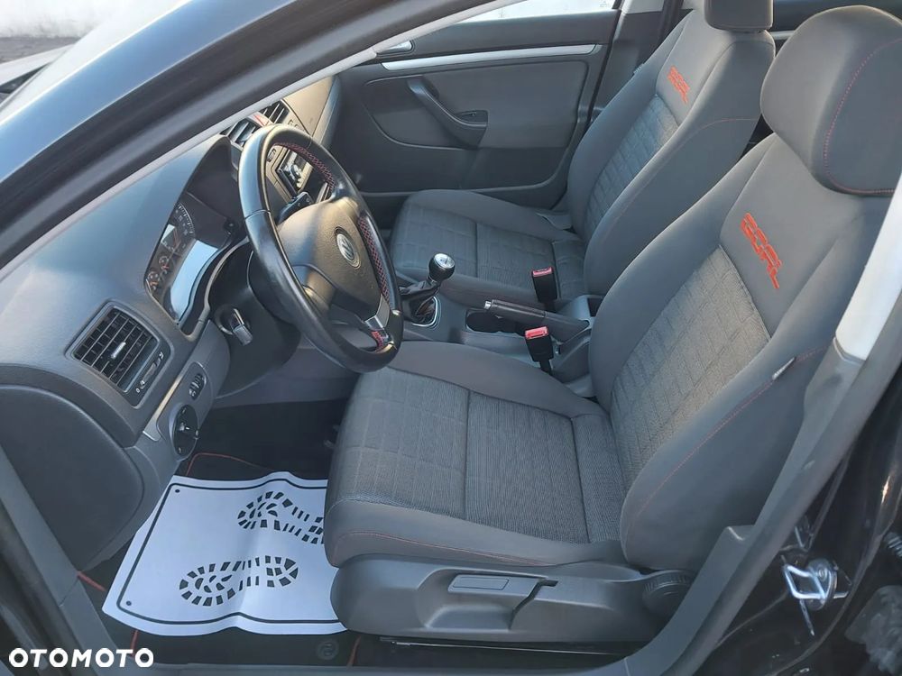 Volkswagen Golf V 1.6 Comfortline - 10