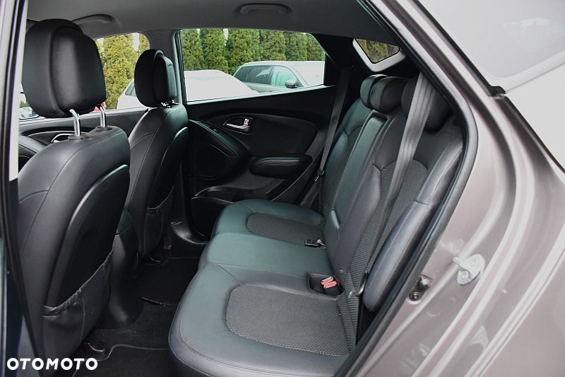 Hyundai ix35 1.6 2WD Style - 19