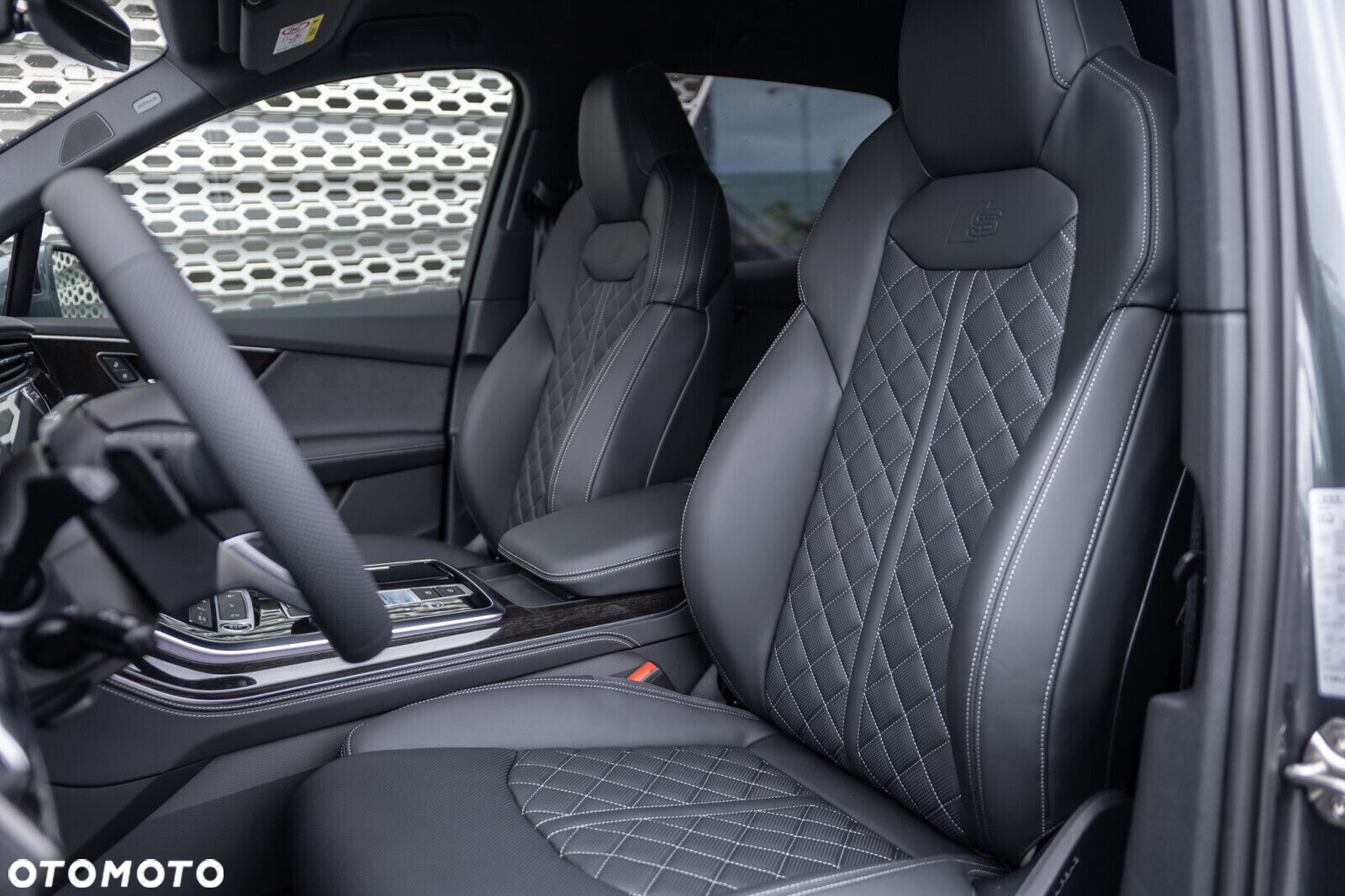 Audi Q7 - 10