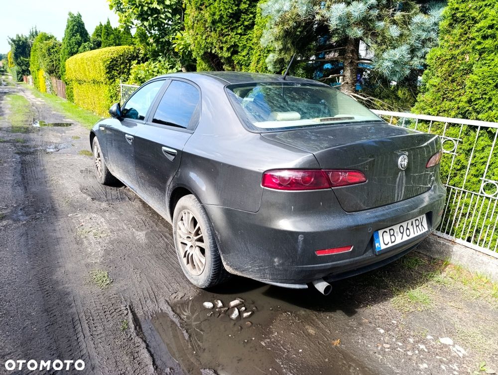 Alfa Romeo 159 - 8