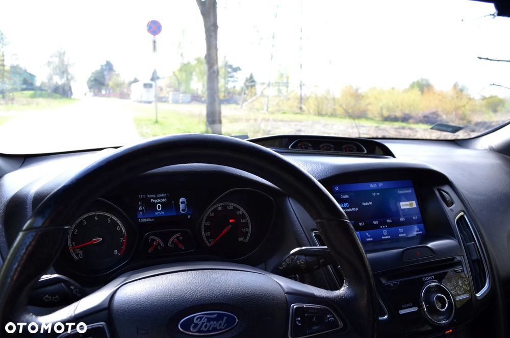 Ford Focus 2.0 EcoBoost ST - 9