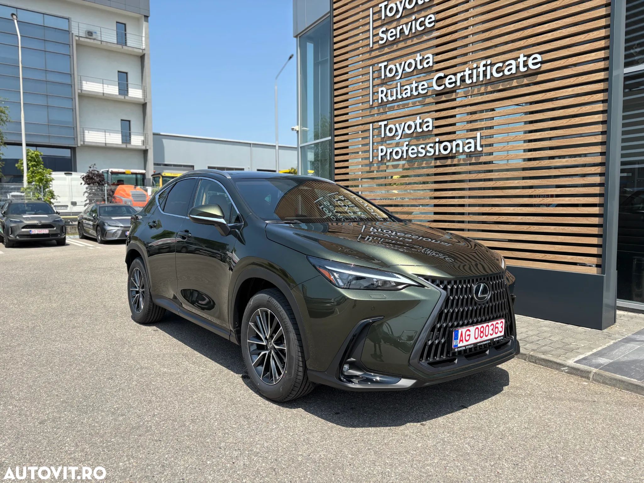 Lexus Seria NX 450h+ 2.5 TNGA HV 25H PHEV CVT Executive - 1