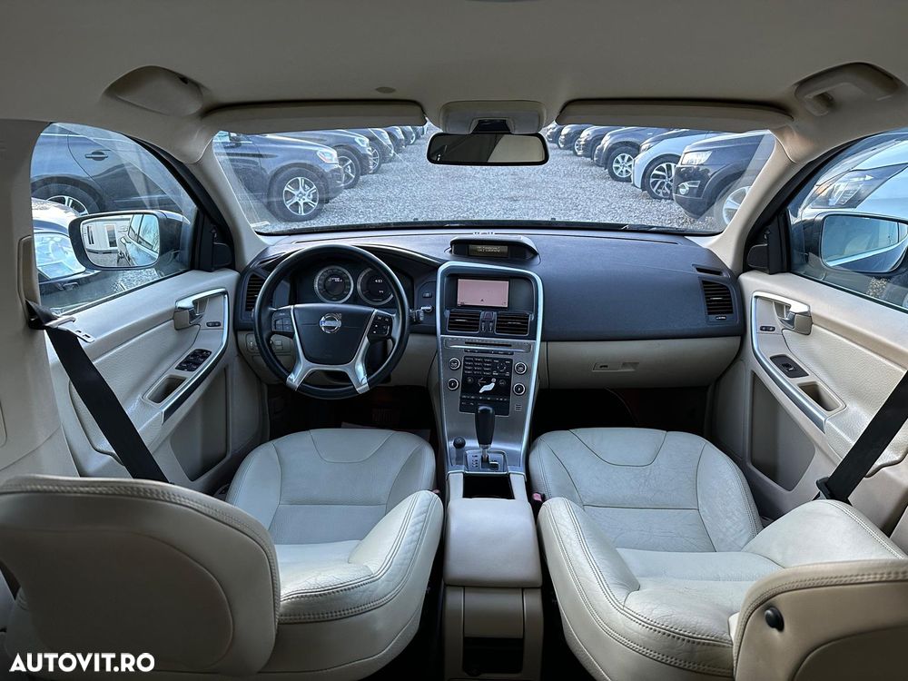 Volvo XC 60 D5 AWD Aut. Summum - 9