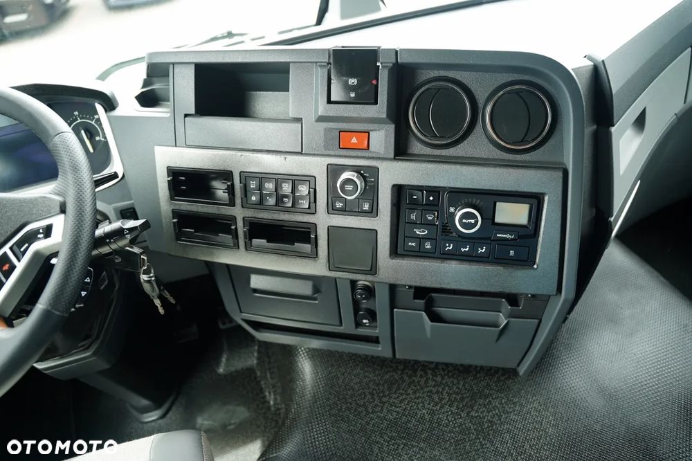 Renault / T 460 / STANDARD / EURO 6 - 31