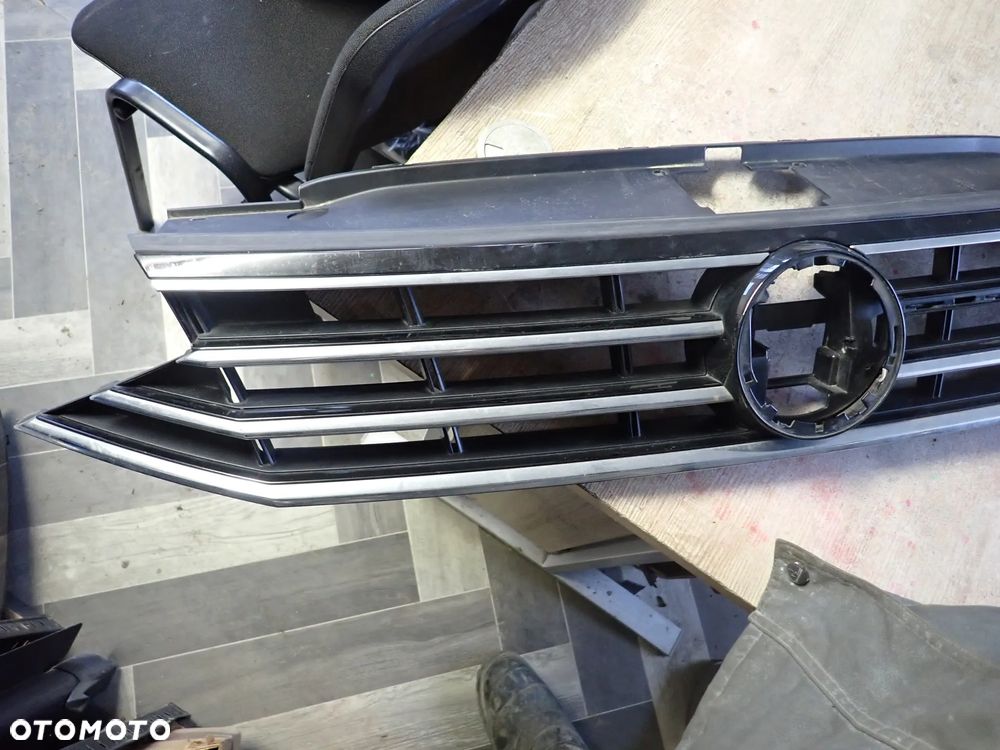 VOLKSWAGEN PASSAT B8 LIFT ATRAPA GRILL 3G0853651BL 3G0853651BM - 5