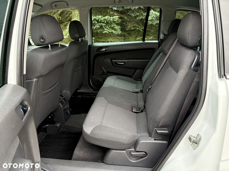 Opel Zafira 1.8 Design Edition - 24