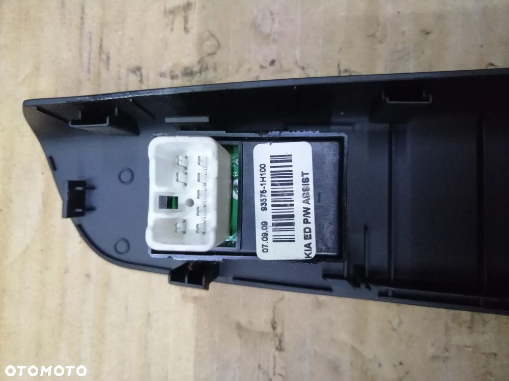 Kia Ceed I panele sterowania szyb komplet za 99zł - 8