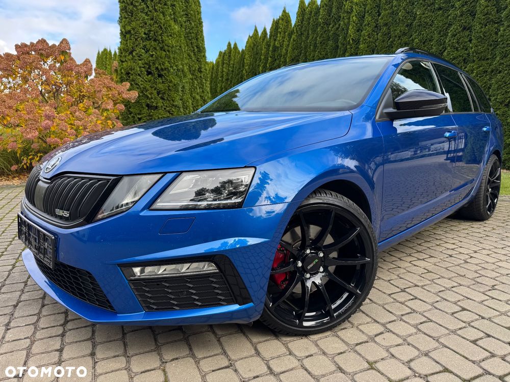 Skoda Octavia 2.0 TDI DSG RS - 1