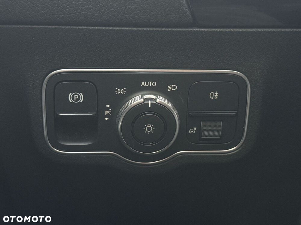 Mercedes-Benz EQA 250 66.5kWh Electric Art - 25