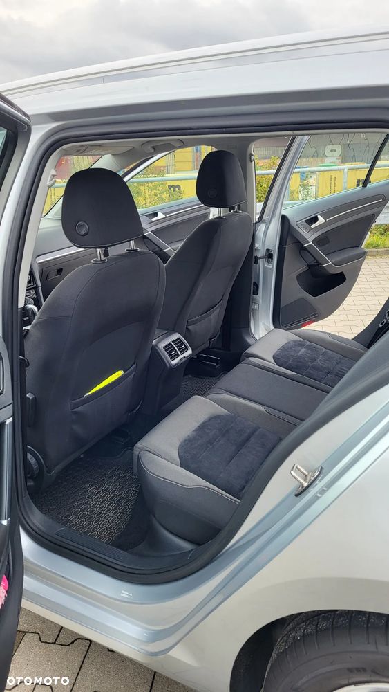Volkswagen Golf VII 2.0 TDI BMT Highline DSG - 10