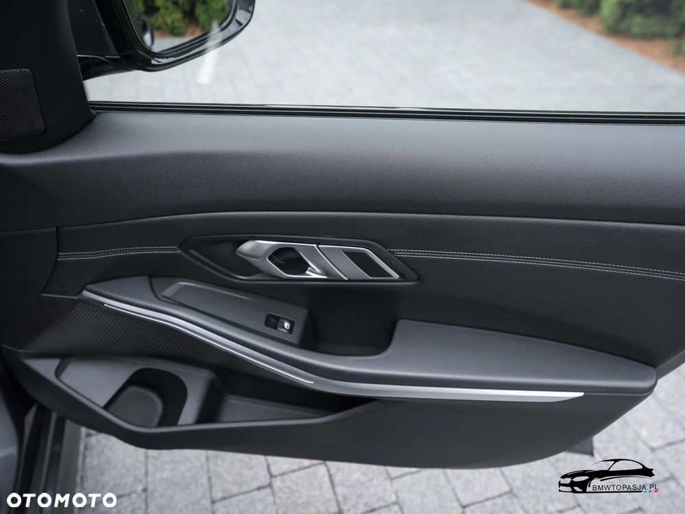 BMW Seria 3 - 31
