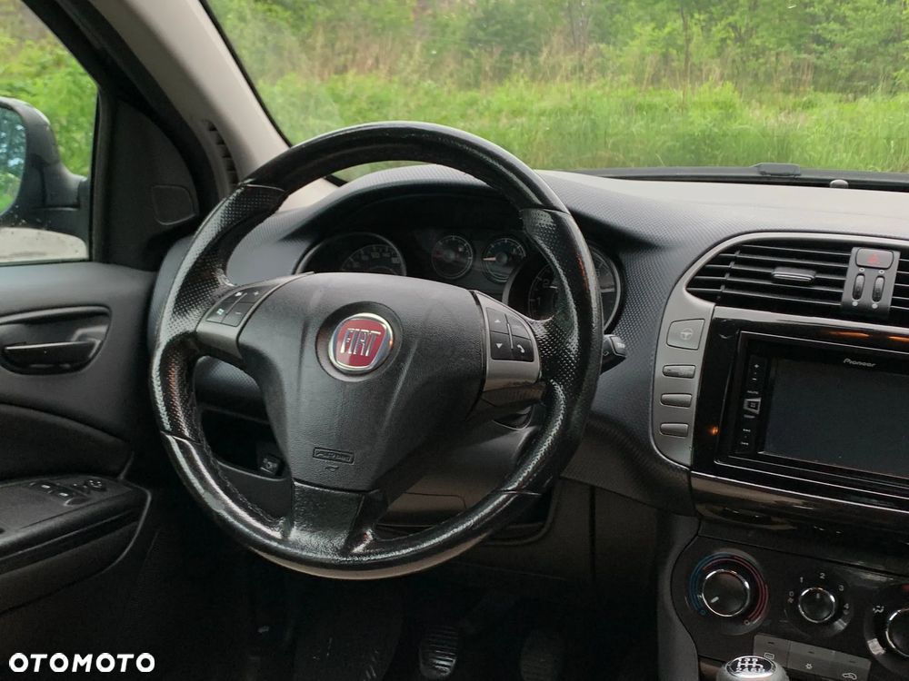 Fiat Bravo 1.4 16V Easy - 16