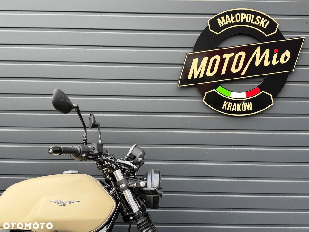 Moto Guzzi V7 - 5