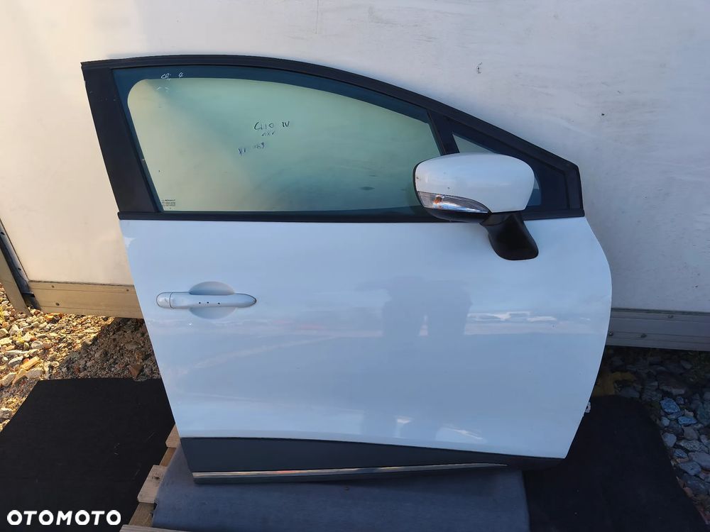 DRZWI PRAWY PRZÓD PRAWE PRZEDNIE DV 369 RENAULT CLIO IV - 2