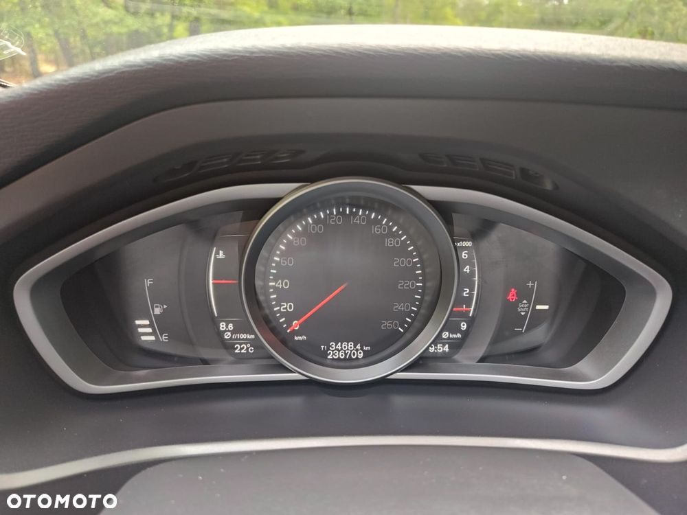 Volvo V40 T3 Drive-E Momentum - 7