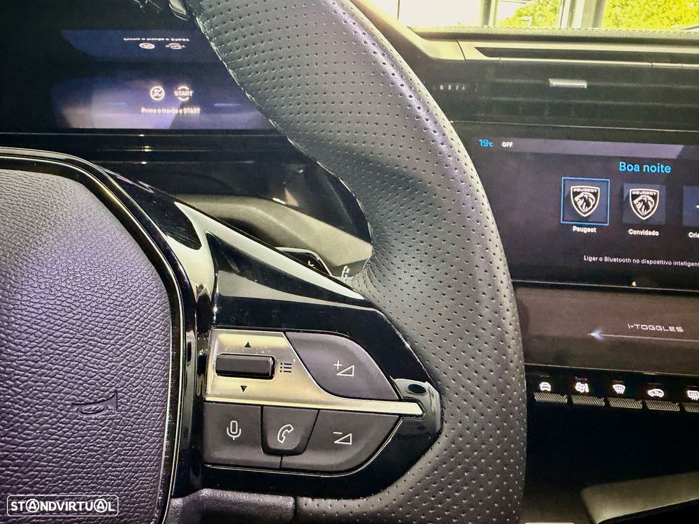 Peugeot 408 225 e-EAT8 GT - 37