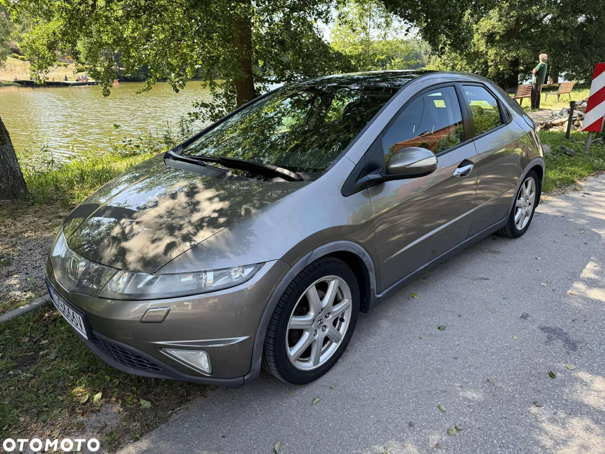 Honda Civic 1.8 Executive - 1