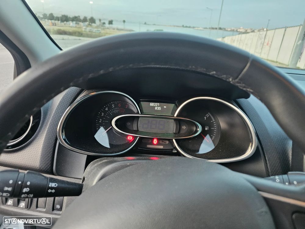 Renault Clio 1.0 TCe Limited - 4