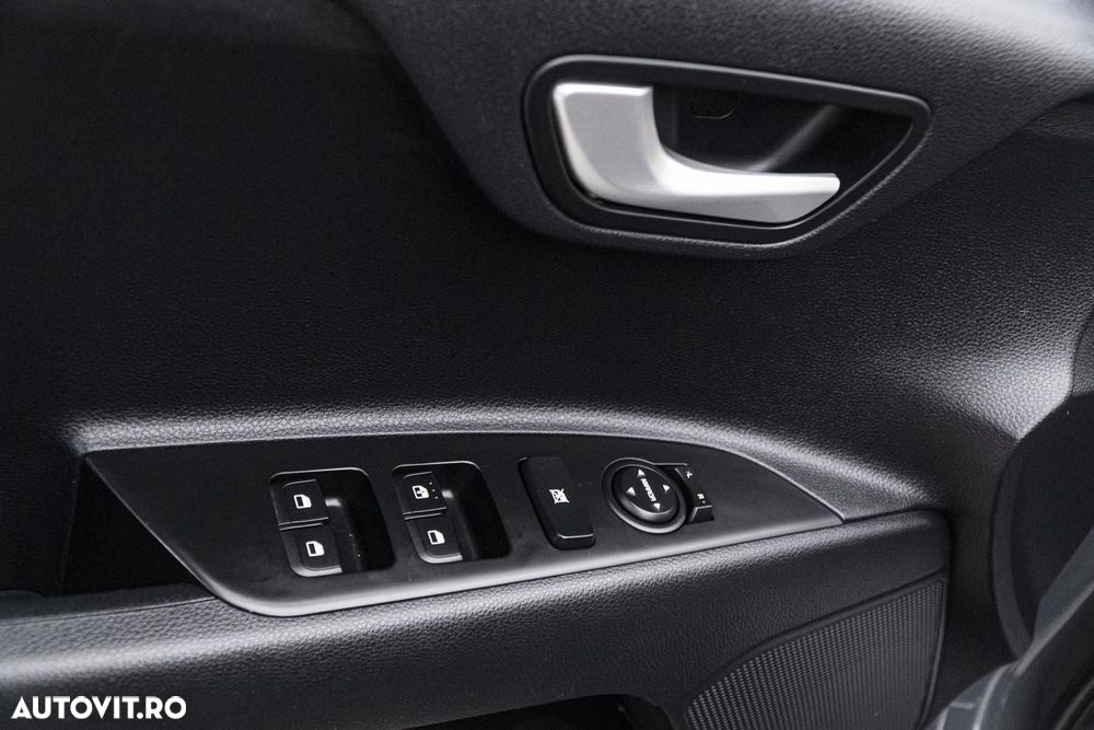 Kia Stonic 1.0 T-GDI 7DCT Urban - 18