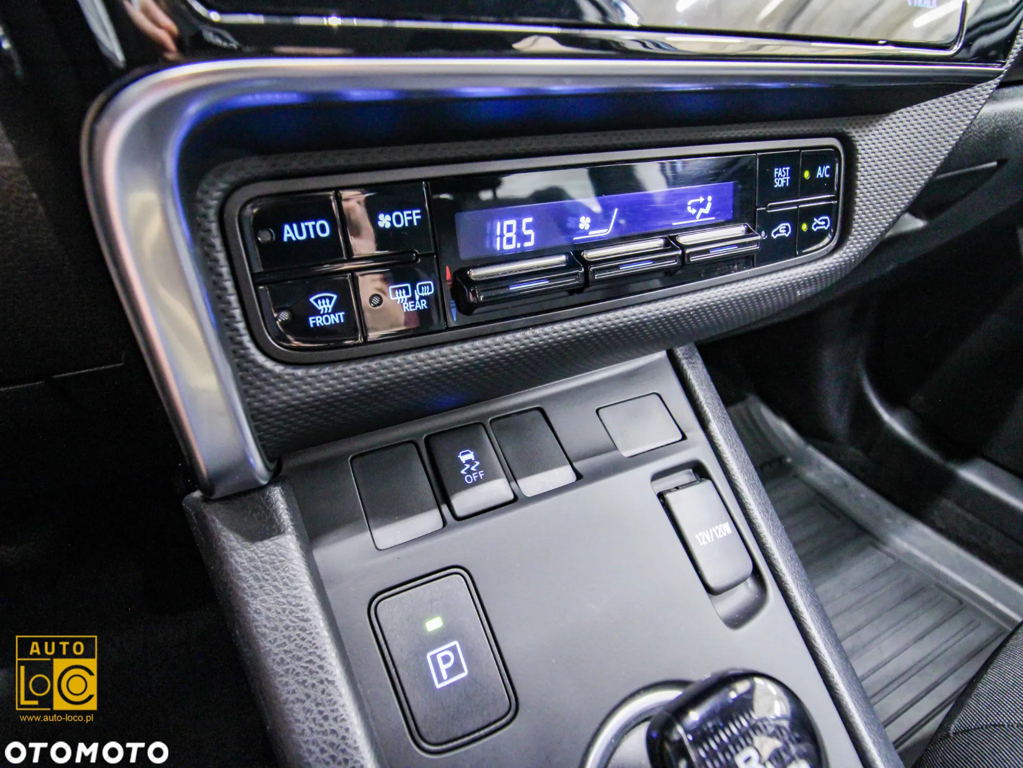 Toyota Auris Hybrid 135 Active - 18