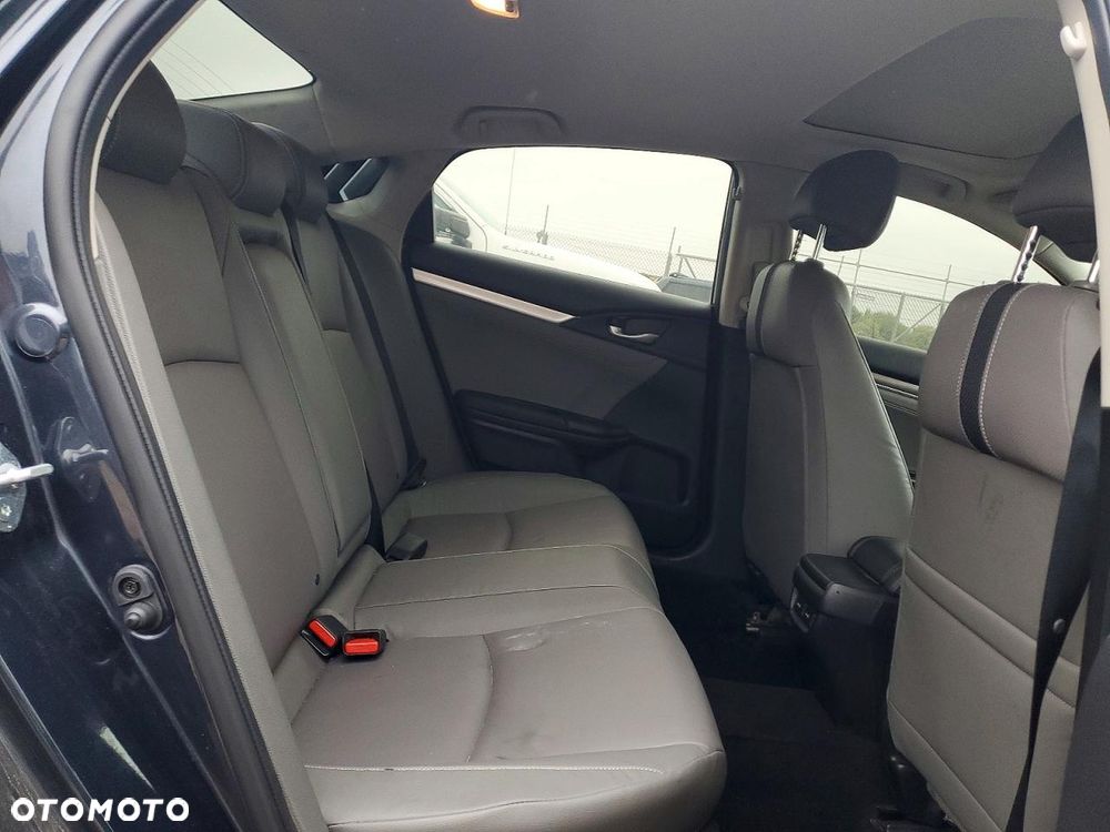 Honda Civic - 10