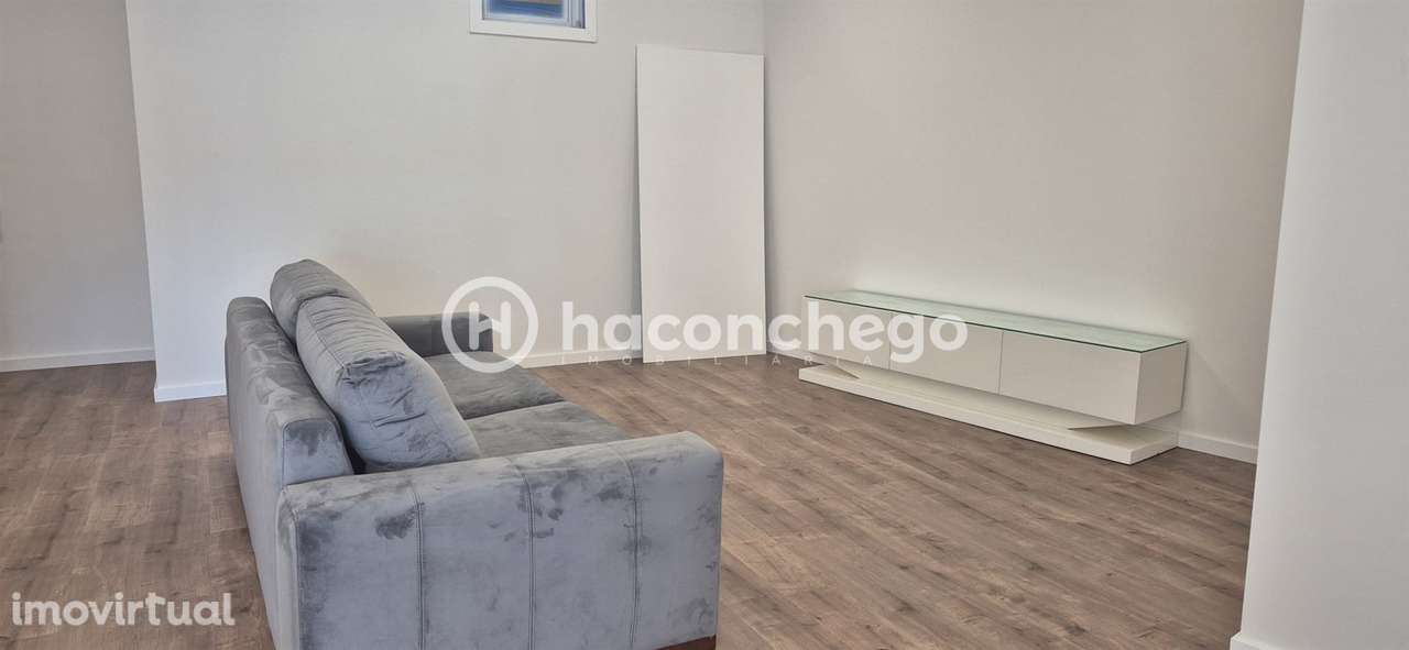 Apartamento T1+1 moderno, renovado e totalmente equipado no centro de - Grande imagem: 4/21