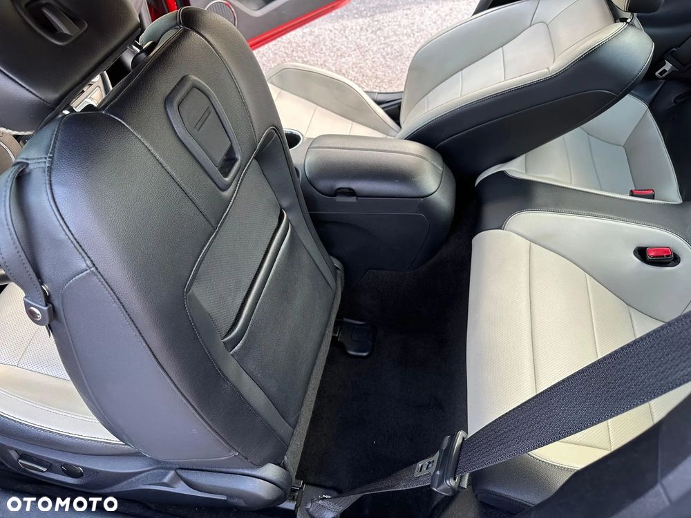 Ford Mustang 5.0 V8 GT - 19