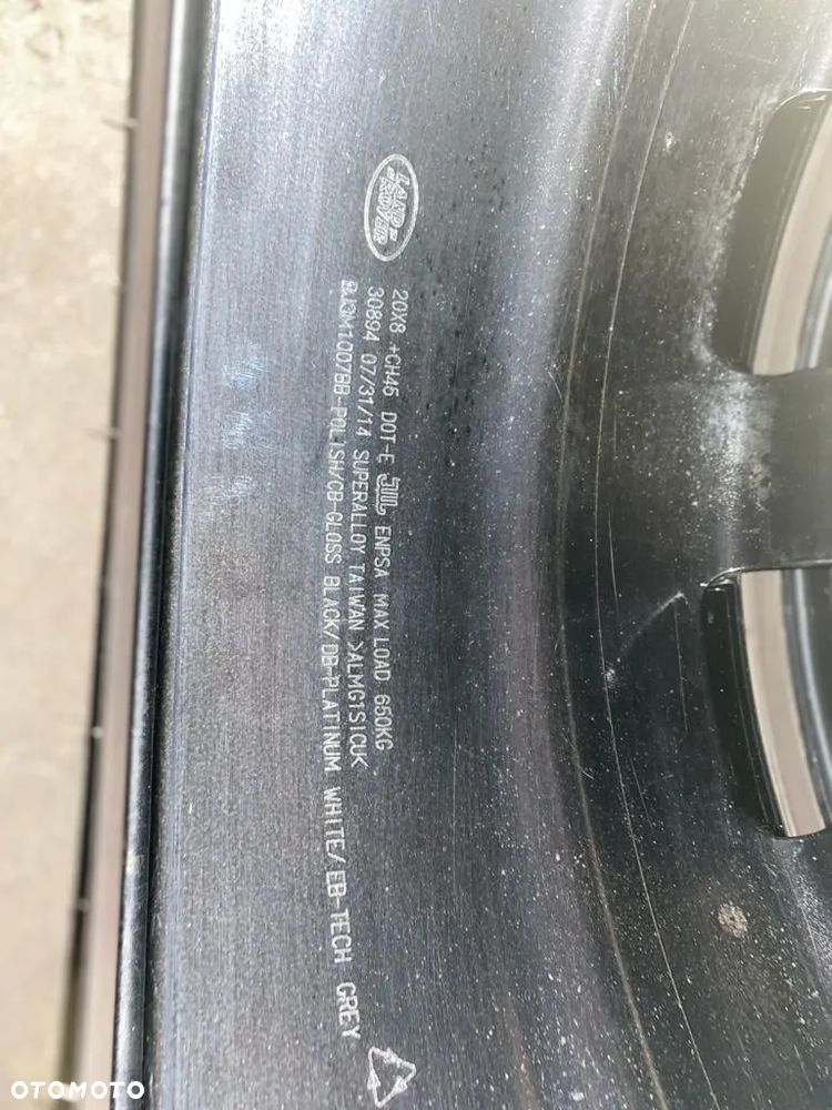 Całe koła Land Rover BJ3M1007BB + Michelin Latitude Sport 245/45R20 99V - 4