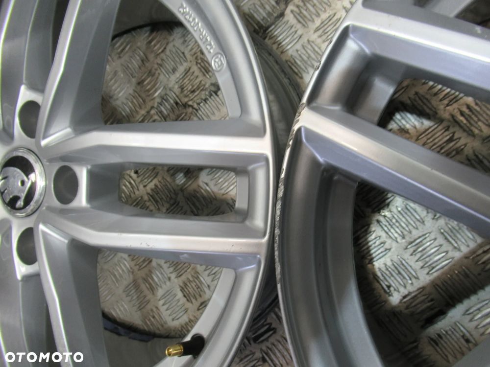 Felgi Skoda Karoq Kodiaq Superb Yeti Octavia 7,5Jx17 et46 5x112 - 10