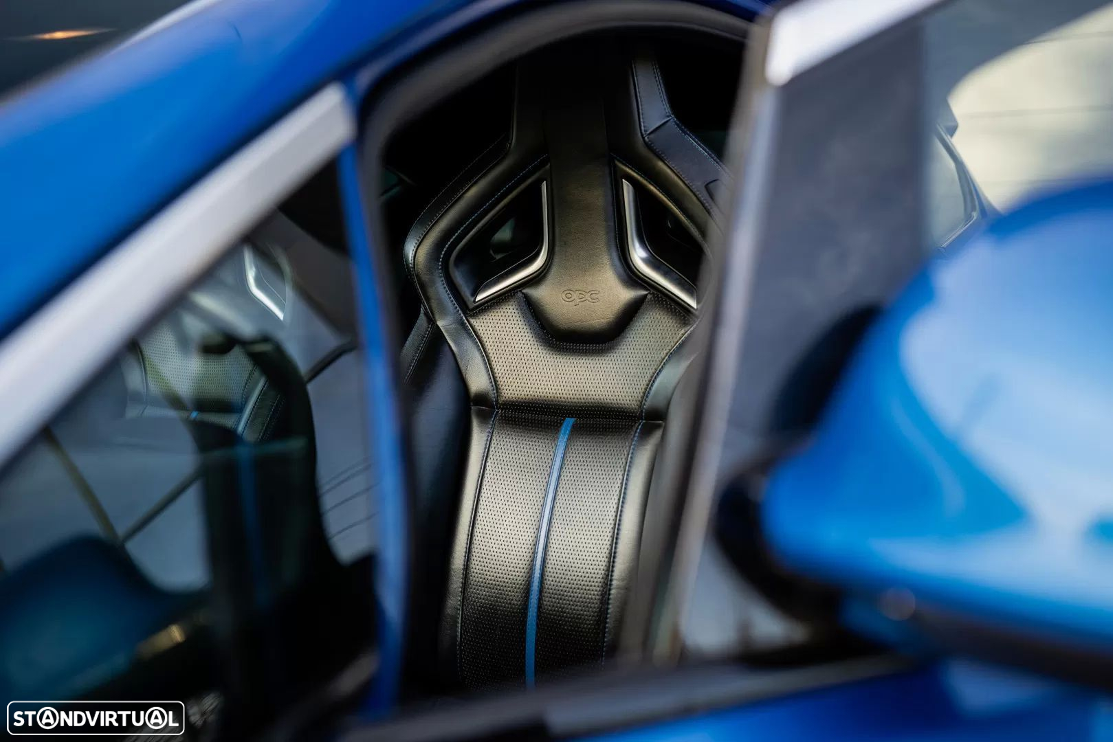 Opel Astra GTC OPC 2.0 T - 35
