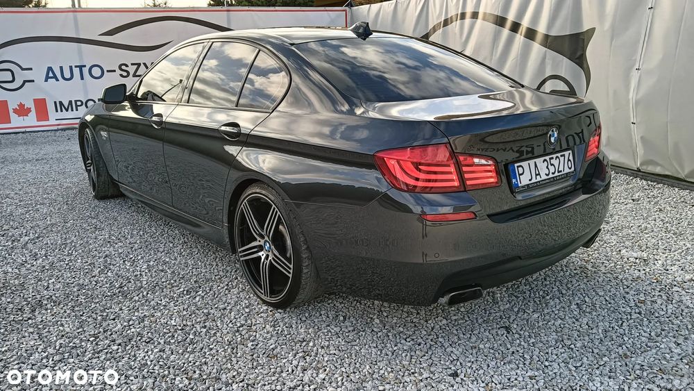 BMW Seria 5 550i xDrive - 3