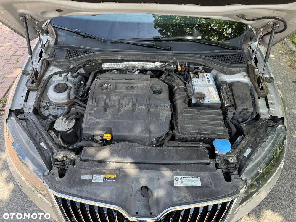 Skoda Superb 2.0 TDI L&K DSG - 20