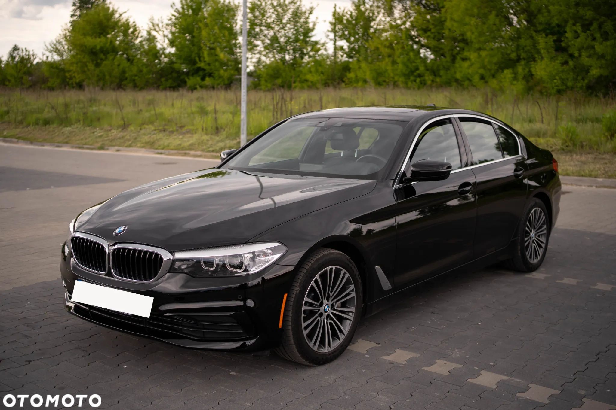 BMW Seria 5 530i GPF xDrive - 1