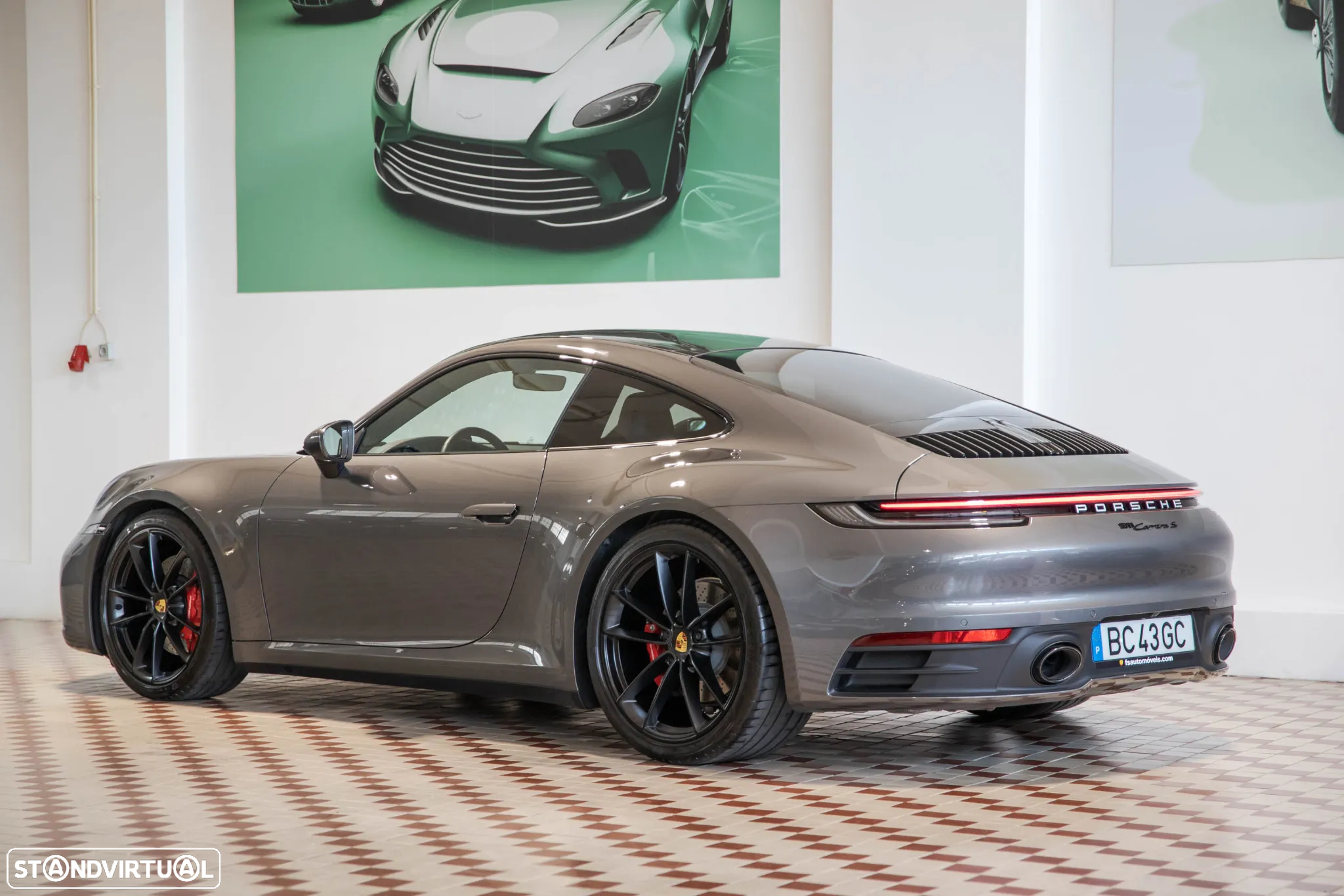 Porsche 911 (992) Carrera S PDK - 4