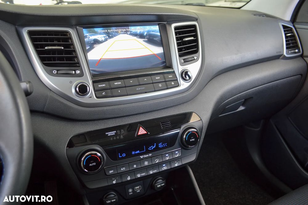 Hyundai Tucson blue 1.7 CRDi 2WD DCT Passion - 8