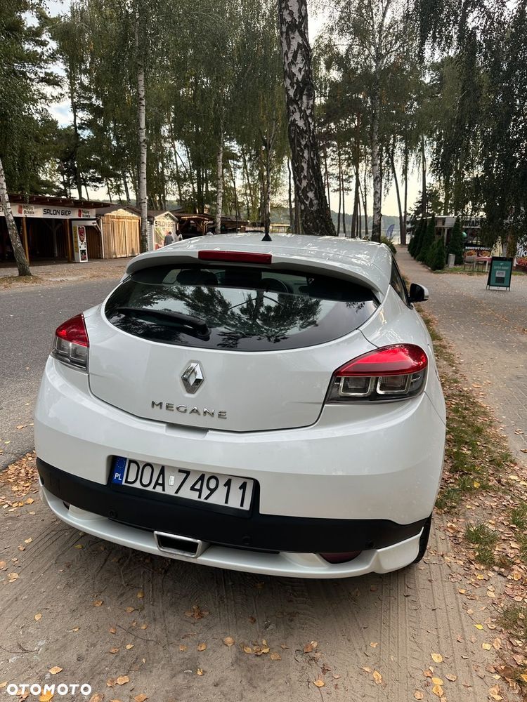 Renault Megane - 11
